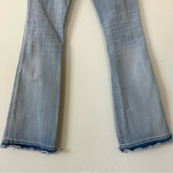 Boho Distressed Light Wash Rough Drop Hem Flare Bell Bottom Jeans Size 7 - Picture 8 of 13